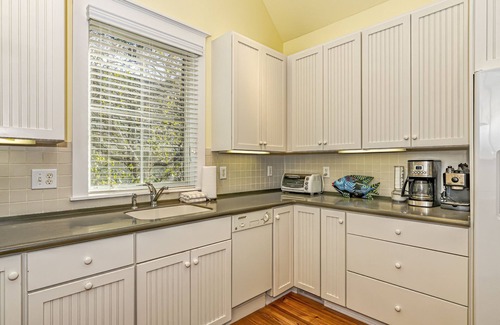 Bald Head Island House | Nestled in Keepers Landing neighborhood at this cozy two bedroom home! Access to both clubs