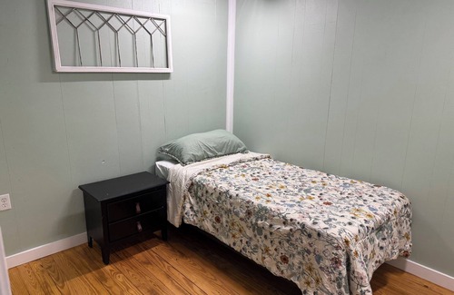 Lake Arthur House | Nestled in the heart of downtown Lake Arthur, walking distance from food & fun!