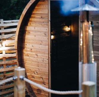 Walberton Apartment | Nestledstays- The Willow