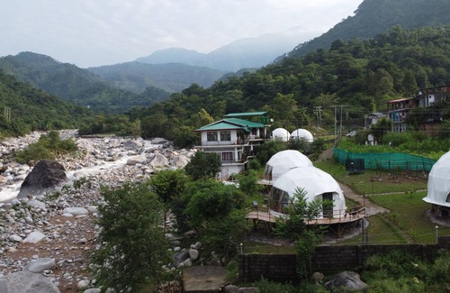 Dharamshala Resort | Nestonature Glamping Dharamshala