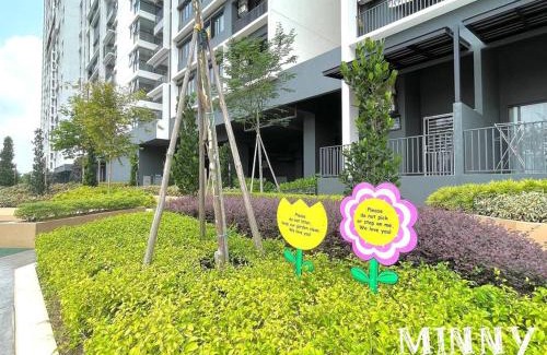 Cheras Apartment | Netizen Couple Suite Balcony MRT #21