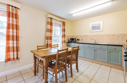 Eaton Mascott Cottage | Netley Hall - Thyme