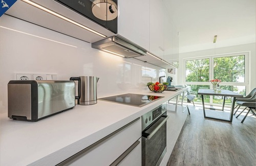 Zirchow Apartment | Neuerbautes Feriendomizil in Ruhiger Lage mit Blick auf das Stettiner Haff für m