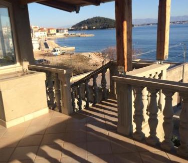 Kali Apartment | Neve