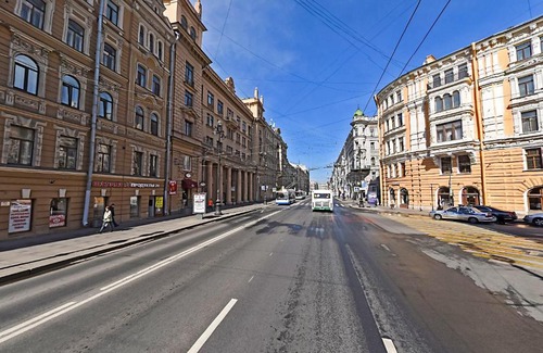 Ligovka Yamskaya Apartment | Nevsky Prospect 107