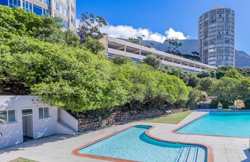 Cape Town City Centre Apartment | New 2-bedroom en-suit apartment in Cape Town, ideal for digital nomads