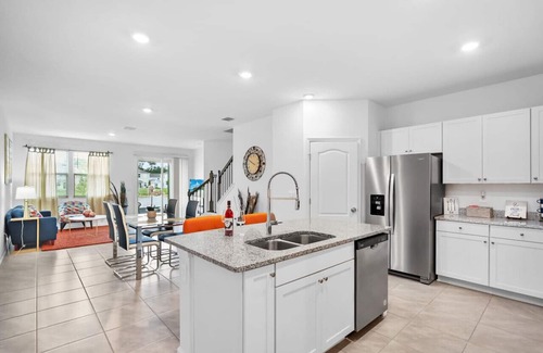 St. Augustine House | New 3-Bedroom Lakeview Townhouse