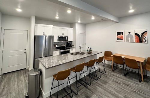 Idaho Falls House | New 3 bedroom townhome with community park