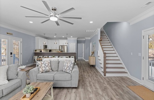 Garden City House | New 6 BR beach house with private hot tub & pool! Walk to beach! Sleeps 18