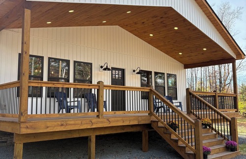 Wells House | NEW ADK Escape w/hot tub on trails, pet friendly!