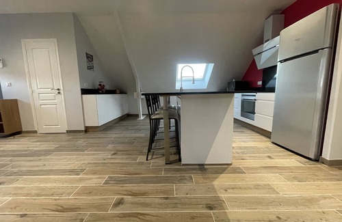 La Feuillade Apartment | New, air-conditioned house on 1st floor with private pool, quiet location