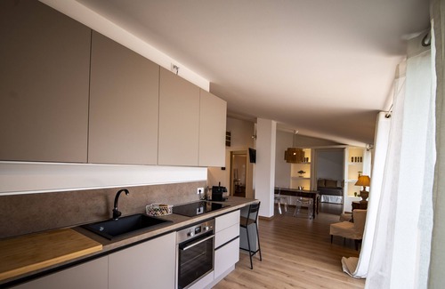 Lovere Apartment | New and elegant apartment directly overlooking the lake:wonderful view