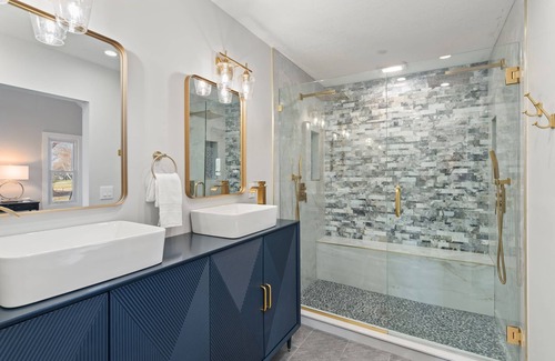 Independence House | New and Inviting in Independence