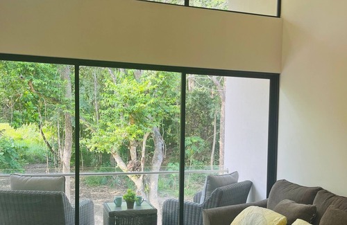 Puntarenas Apartment | New and modern apartment. A few steps to the pool and a few minutes to the beach