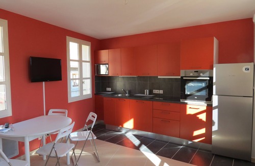 Nyons Apartment | New apartment next to the Roman bridge, unique views, terrace without screws vi