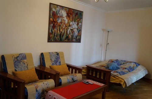 Darnyckyj Apartment | New Apartment on Poznyaki
