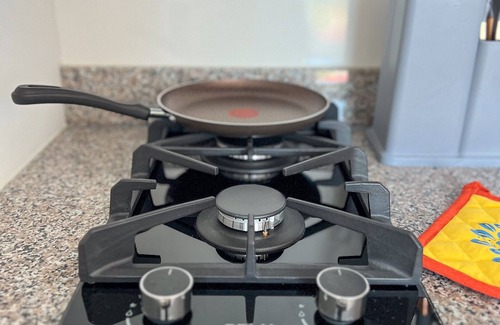 Panama City House | New Apt Great Hosts & Location