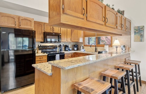 Aspen Brook House | NEW! Aspen Brook Serenity By Estes Park Homes