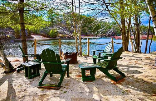 East Wakefield House | NEW Beautiful Lakefront Home! 500ft of Waterfront!