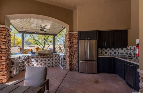 Paradise Valley Village House | NEW Best Location in Scottsdale Walk to Everything