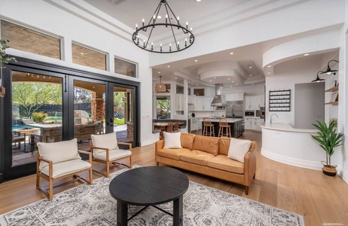 Paradise Valley Village House | NEW Best Location in Scottsdale Walk to Everything