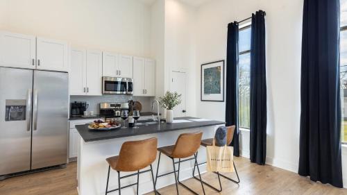 Nashville House | New Build 2 Condos Minutes from Downtown Nashville Dining Entertainment