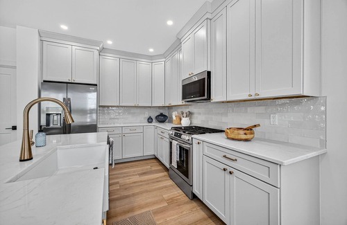 Northeast South Bend House | NEW BUILD 4 bed 3 bath. View of Notre Dame.