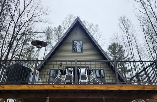 Houghton Lake House | New build A-Frame house in tranquil Houghton Lake with WiFi, AC