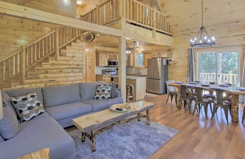 Lake Shore Estates Cabin | New-Build Arkdale Cabin Near Castle Rock Lake