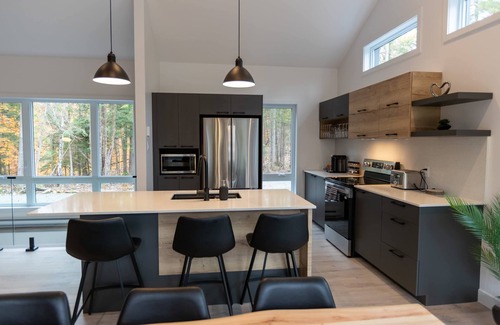 Argenteuil Regional County Municipality House | New chalet with spa and sauna - Le NaturOzen