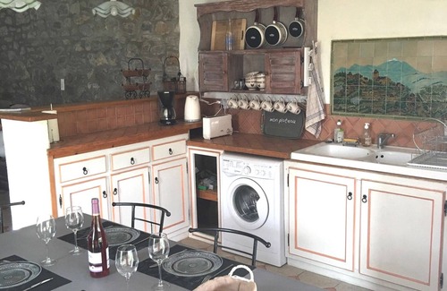 Brujas House | New! Charming stone house with private swimming pool in an idyllic setting