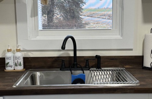 Richfield Springs House | *NEW*Christmas in Cooperstown-2 KINGS! EV Charger