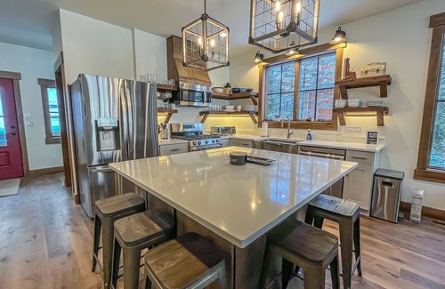 Swanton House | New Construction Lakefront Home with Private Dock, Fire Pit, Hot Tub