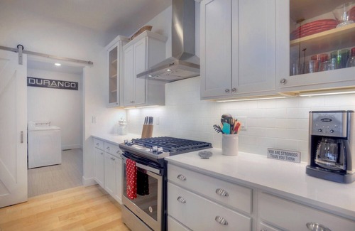 Hermosa House | New Contemporary Mountain Home - 12 Min. to Durango - Central AC - Views