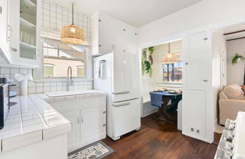 Coronado House | NEW Coronado Historic 1BR Boho Oasis! Private Yard
