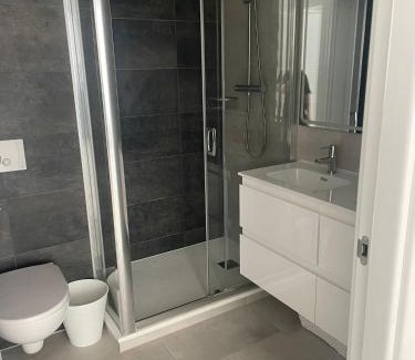 Gibraltar Apartment | New CP family apartment with spa