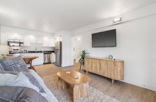 Branson Condo | NEW! Downtown Green with Envy