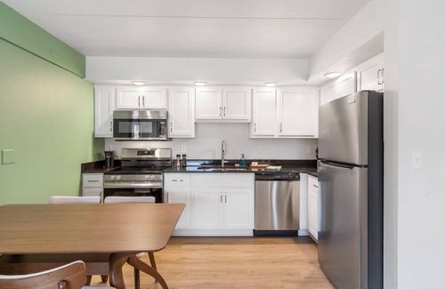 Branson Condo | NEW! Downtown Green with Envy