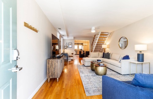 Eastport House | New Eastport home with parking, dog-friendly & steps to shops with backyard