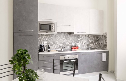 Porta Volta Apartment | NEW ENTRY - Milano Voyager Apartment: Garibaldi Area, 2BDR - 6 guests