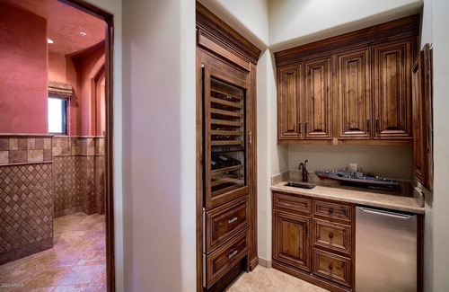 Canyon Ridge Estates Villa | New Exclusive Executive Private Villa