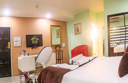 Livingstone Hotel | New Fairmount Hotel and Casino