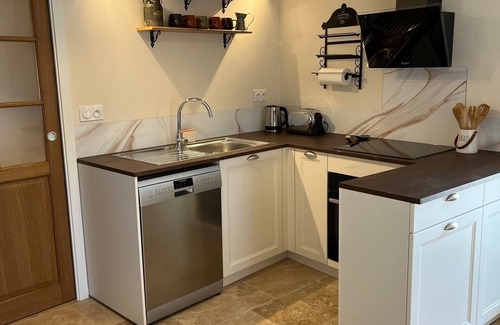 Carpentras Other | New: Gîte in 18th century Provencal farmhouse surrounded by vineyards at the foot of Ventoux