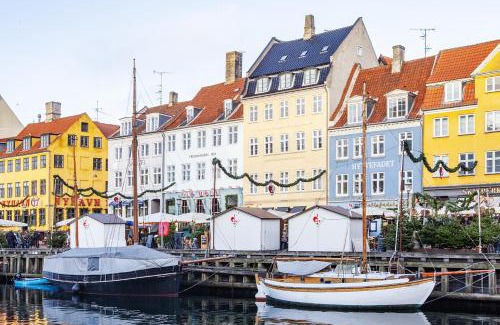 Nyhavn - Amalienborg Apartment | New Harbor