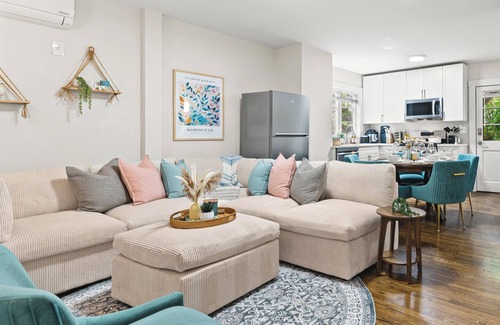 Ward Two Apartment | New Harvard MIT Boston Luxe 4Bed/2BA