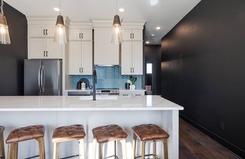 Nashville House | New! Hideout | Icon-Inspired Style & Rooftop Vibes