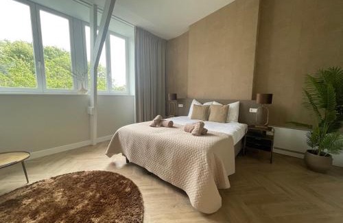 Centrum House | New High-end Suite W Wifi In Lovely And Safe Area