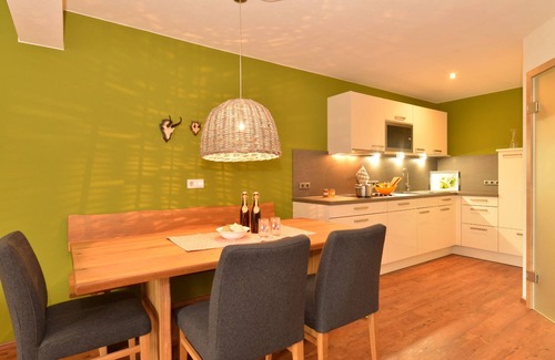 Bolsterlang Apartment | NEW holiday apartment "wiesenBLICK" in Alpenhaus Steiner, directly at the ski slope <3