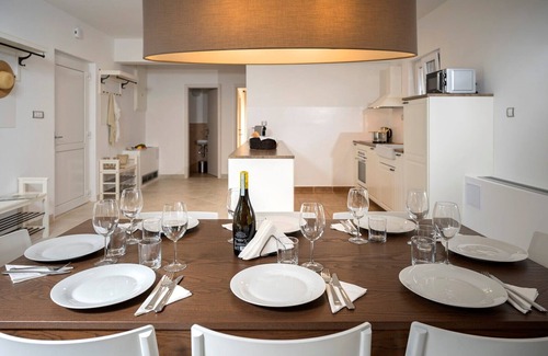 Stari Grad Villa | New holiday villa Milla with private pool and spacious garden