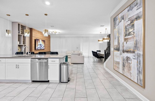 Kissimmee House | NEW Home 09 Bedrooms/Pool/Game Room